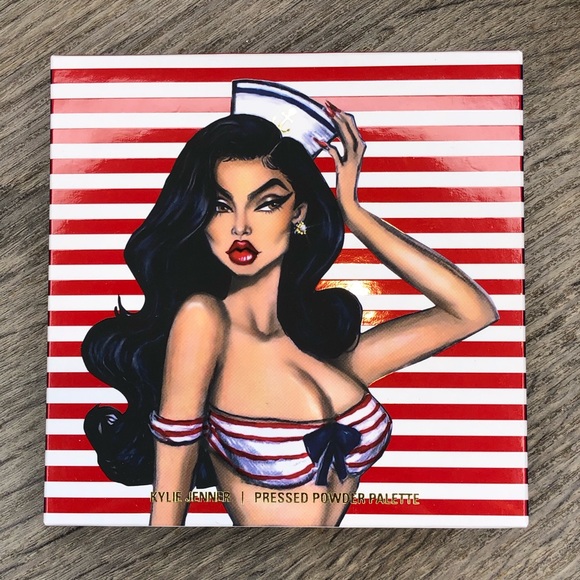 Kylie Cosmetics Sailor Eyeshadow Palette - Picture 4 of 5